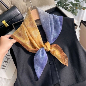 Foulard Carré Élégant Pour Femmes Imitation Satin Imprimé Paisley Floral Accessoire Cou Tête Cheveux Voyage Mode