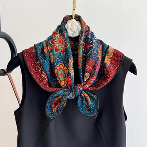 Carré de Soie de Mûrier et Laine Élégant pour Femmes Motif Paisley Floral Rétro Accessoires de Mode Légers et Polyvalents