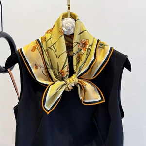 Foulard Carré Femme Élégant Imprimé Floral Mélange Soie Laine Luxe Doux Chaud Botanique Foulard Pour Le Quotidien