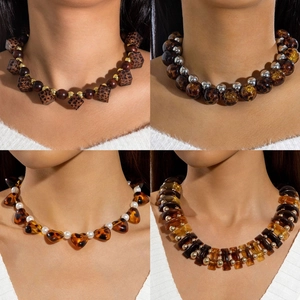 Statement Beaded Necklace Vintage Resin Wood Artificial Pearl Metal Alloy Geometric Bohemian Maillard Style Jewelry For Women