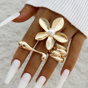 Rings Collection Gold Alloy Faux Artificial Pearl Flower Seahorse Starfish Shell Bohemian Style Fashion Finger Jewelry Gift For Women