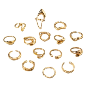 Set di 13 anelli geometrici dorati minimalisti con design scavati e forme fluide