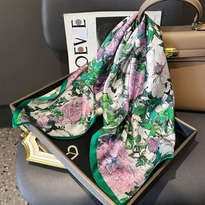 Luxury 100% Mulberry Silk Scarf Square Bandana Floral Abstract Print Silk Scarf For Women Sunscreen Fashion Headscarf Elegant Shawl