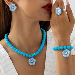 Bijoux Fleur De Camélia Collier Bracelet Boucles D'oreilles Et Bague Perles Acryliques Style Vacances Doux Pour Femmes Filles