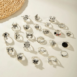 Lot de 23 bagues gothiques avec motifs de crâne, araignée et chauve-souris en argent vieilli