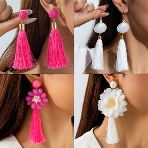 Boucles D Oreilles Longues À Pompons Bohèmes Fleur Coquillage Strass Fait Main Polyester Pour Femmes