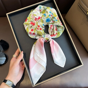 Floral print square silk scarf with pink gradient design for women neck styling