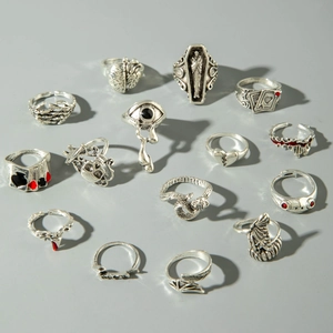 14-piece Gothic punk skull and poker rings set in vintage silver finish for a dark style