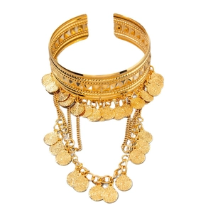 Bracelet de bras doré style western avec triangles ajourés et pampilles de pièces