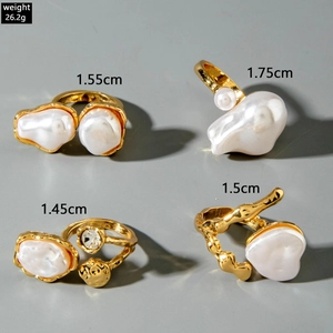 Baroque irregular pearl open rings set in vintage gold finish for a French retro look