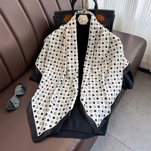Eleganter Quadratischer Polyester Satin Schal Für Damen Polka Dot Print Französischer Retro Halstuch Schickes Accessoire