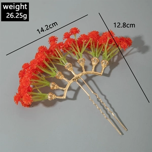 Detail showing weight 26.25g and size dimensions of the bohemian floral hair comb