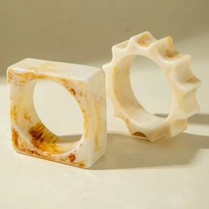 Retro resin chunky bangle set with geometric shapes and amber marble leopard print pattern