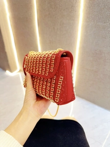 Luxurious red bridal evening clutch with gold rhinestone grid and fine chain strap