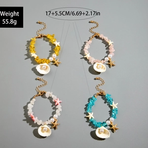 Détails des bracelets en perles de coquillage colorées avec étoiles de mer et mesures
