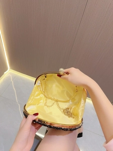 Pochette de soirée chic en strass noirs avec cadre métallique doré et bandoulière