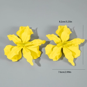 Detailed view of yellow metal flower earrings with dimensions 8.2cm height and 7.6cm width