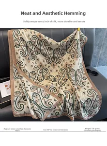 Détail de l'écharpe paisley à franges, taille 88x182cm et poids 170g