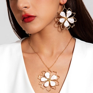 Hollow Flower Necklace And Earrings Gold Plated Alloy Enamel Floral Statement Jewelry For Women Bohemian Elegant Party Gift