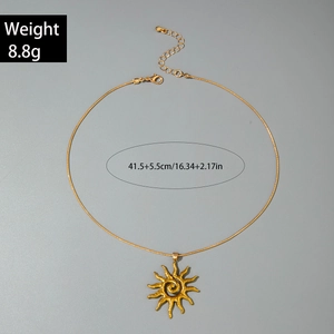 Détails du collier pendentif soleil avec chaîne de 41,5 cm et poids de 8,8 g indiqué