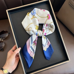 Elegant floral chain print silk scarf in navy blue and white, 70x70cm satin square kerchief