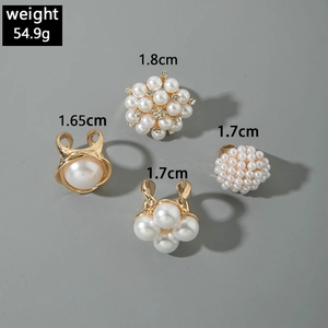 Detailed view of baroque pearl gold ring set with weight and size specifications