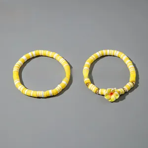 Détail de l'ensemble de bracelets bohèmes avec pendentif fleur jaune et dimensions