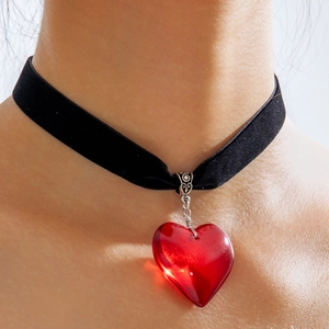 Gothic Black Velvet Choker Necklace With Red Heart Glass Or Coffin Cross Alloy Pendant Punk Halloween Jewelry For Women