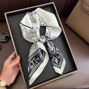 Retro Floral Print Square Scarf Elegant Satin Satin Like Headscarf Neck Wrap For Women Fashion Bag Accessory