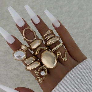 Alloy Finger Rings With Faux Artificial Pearl And Shell Texture Geometric Irregular Retro Punk Stackable Bohemian Fashion Jewelry For Women