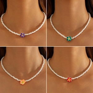 Bohemian Summer Beach Beaded Necklace For Women With Resin Plumeria Flower Pendant And White Faux Artificial Pearl Beads