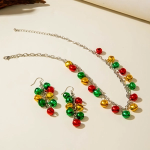 Parure de bijoux de Noël avec collier à clochettes colorées et boucles d'oreilles