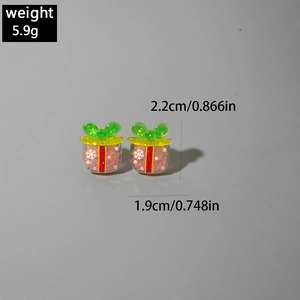 Detail view of gift box Christmas stud earrings with size and weight specifications