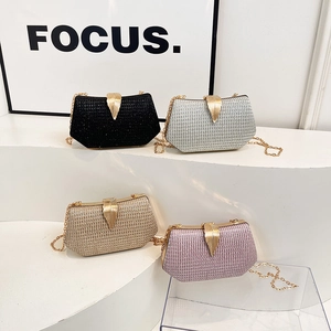 Sparkly evening clutch bag with leaf metal clasp and detachable chain in four colors