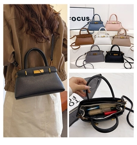 Details der Kelly Handtasche Innenraum und die Auswahl an verfügbaren verschiedenen Farben