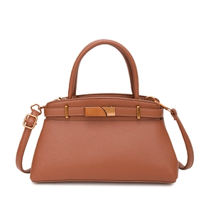 Braune Leder-Handtasche mit Litschi-Muster, goldenem Schloss und Schultergurt