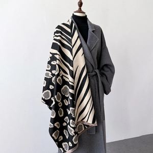 Thick zebra and leopard print double-sided winter scarf shawl for women styling