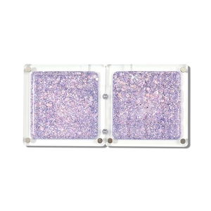 Palette en acrylique avec paillettes violettes fines et grosses paillettes hexagonales