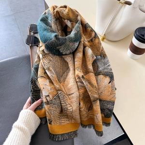 Winter double-sided jacquard scarf with yellow and dark green ginkgo leaf patterns