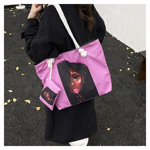 Borsa tote rosa con stampa cartoon, manici in corda di cotone e pochette abbinata