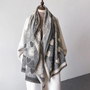 Sciarpa Lunga In Finto Cashmere Scialle Caldo Spesso Stampa Artistica Cuore Notte Stellata Nappine Inverno Per Donna