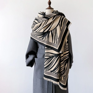 Women Faux Cashmere Scarf Shawl Winter Fall Warm Palm Leaf Print Striped Border Fringes Fashion Wrap Elegant Pashmina Scarf
