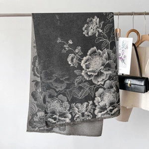 Elegant floral double-sided jacquard scarf with fringe in dark and light grey tones