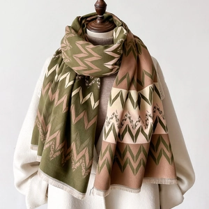 Striped cashmere-feel shawl scarf with geometric patterns and fringe for winter