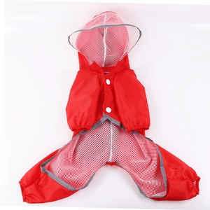 Détail de l'imperméable rouge pour chien avec doublure en filet et boutons-pression