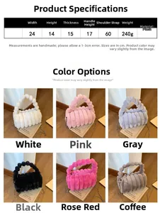Détails du grand sac oreiller en peluche avec ses dimensions et sa bandoulière chaîne