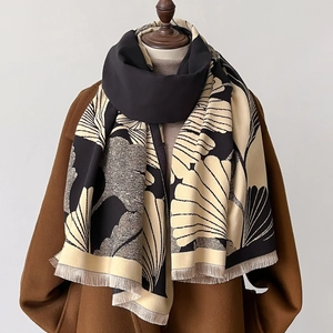 Thick black and white ginkgo leaf pattern pashmina shawl with fringe for winter