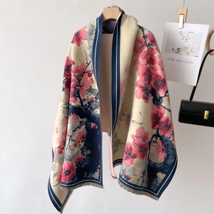 Eleganter Vintage-Schal mit Blumendruck, dickem Stoff, Fransen und Blumenmuster