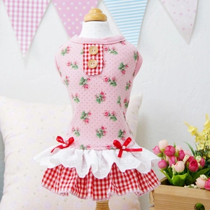 Robe de princesse rose à fleurs pour chat et chien avec nœuds et détails de perles