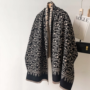 Long faux cashmere floral scarf with tassels and vintage flower pattern in black and beige